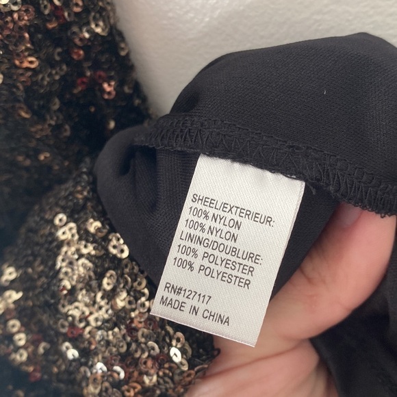 Badgley Mischka Gold Sequin - Picture 8 of 8